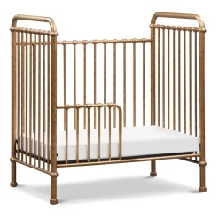 Abigail 3-in-1 Convertible Mini Crib