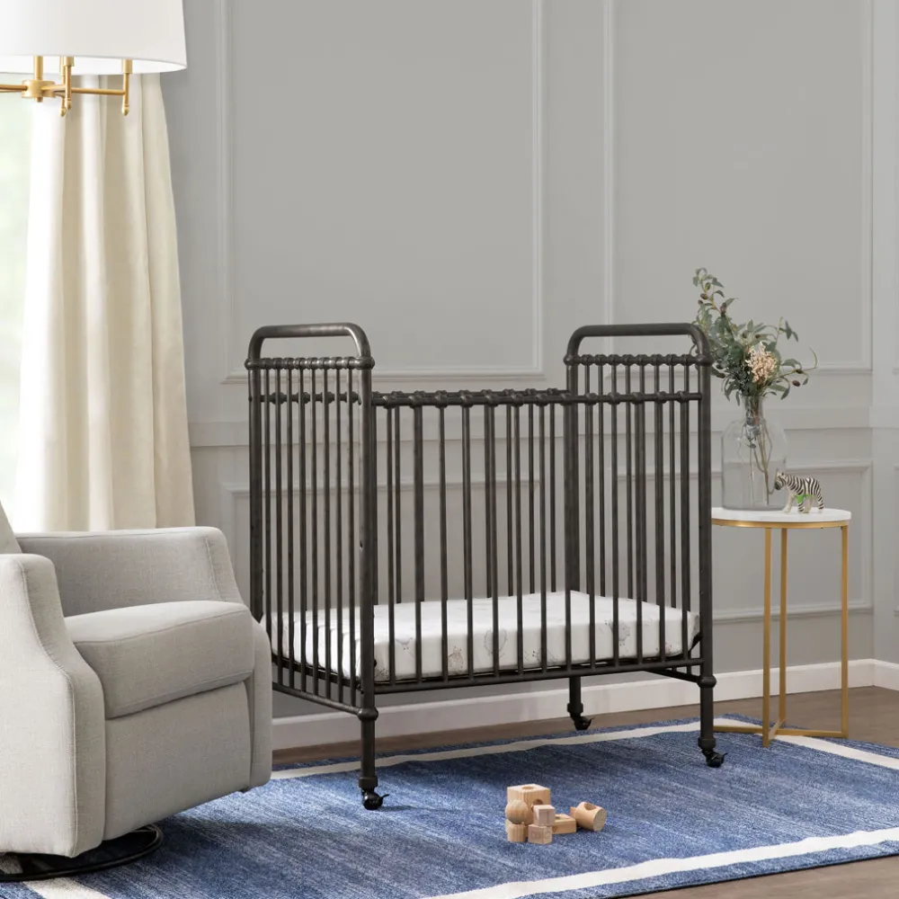 Abigail 3-in-1 Convertible Mini Crib