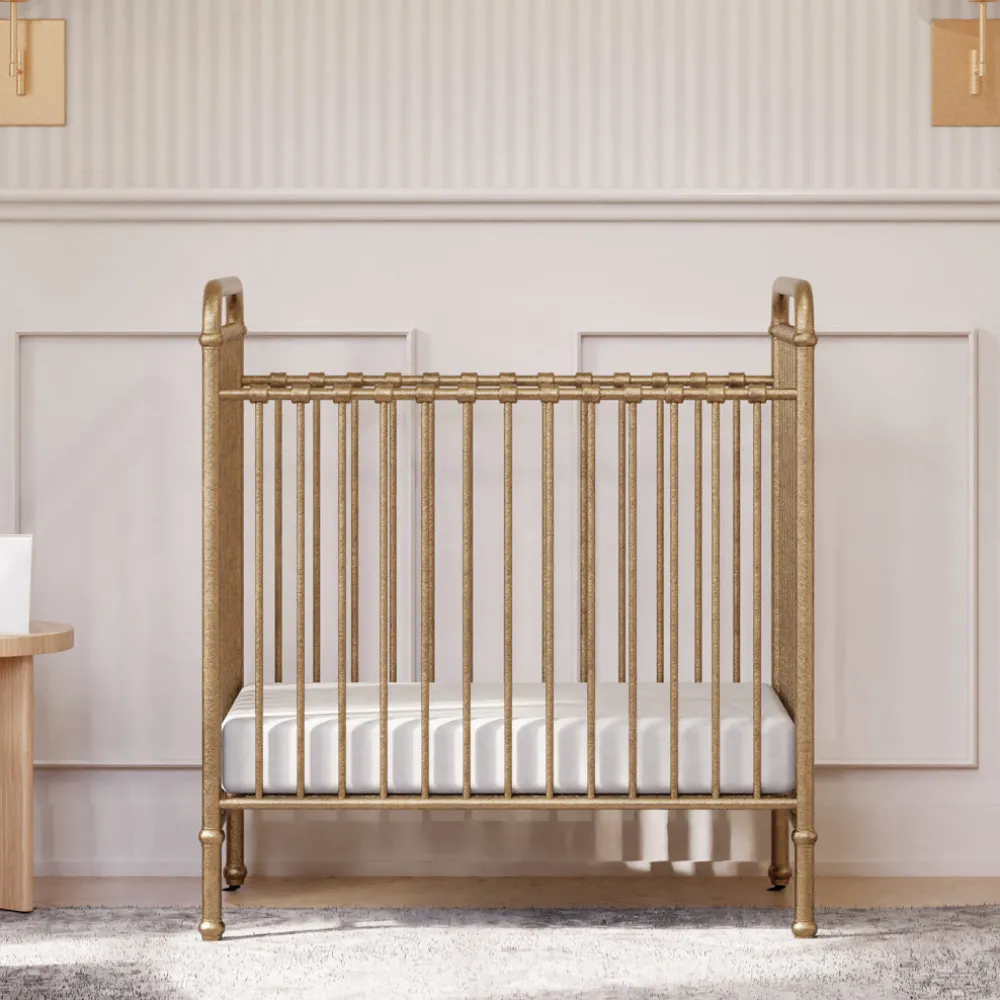 Abigail 3-in-1 Convertible Mini Crib