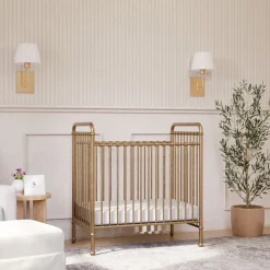 Abigail 3-in-1 Convertible Mini Crib