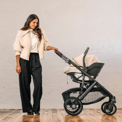 Aria V2 Infant Car Seat