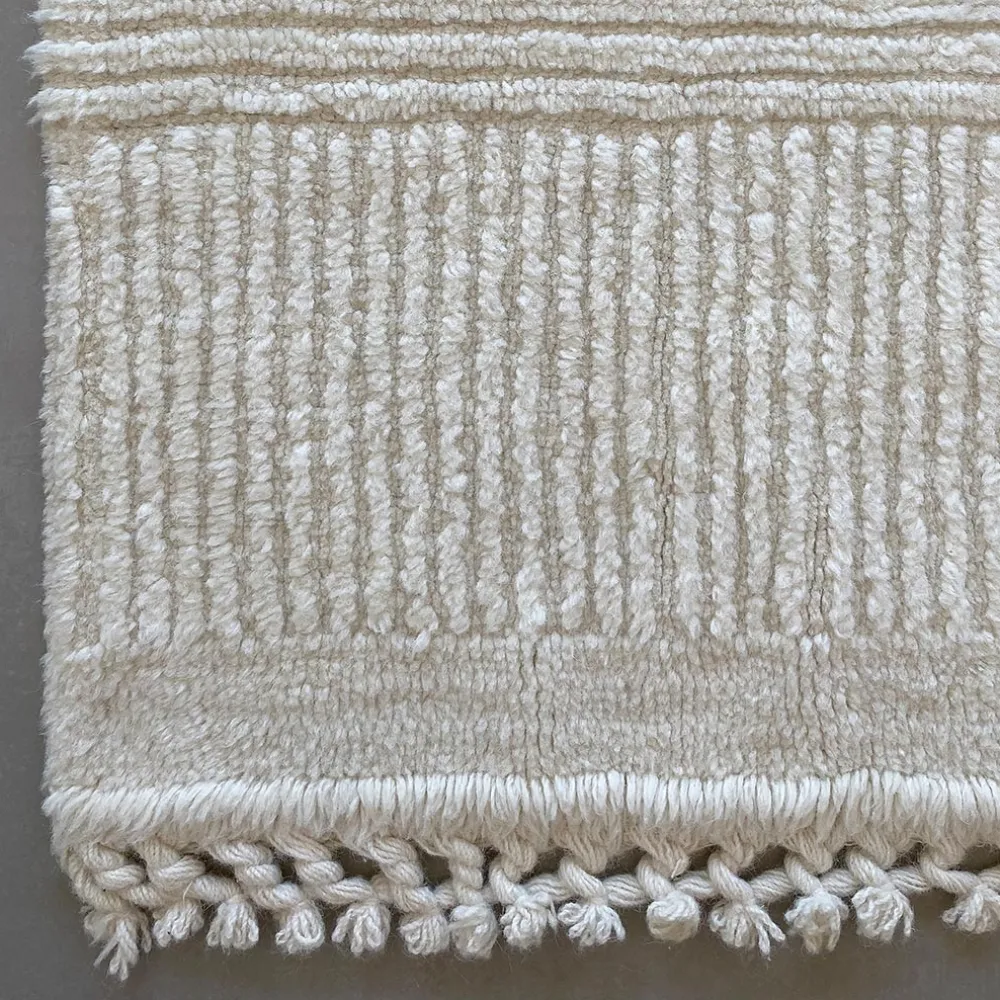 Ari Sheep Woolable Rug