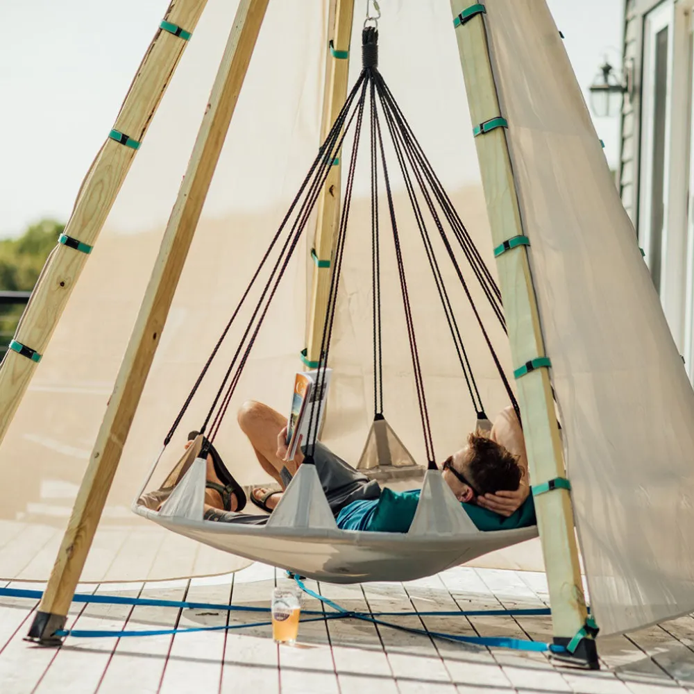 Bijou Sky Hover Swing