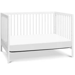 Birdie 3-in-1 Convertible Crib