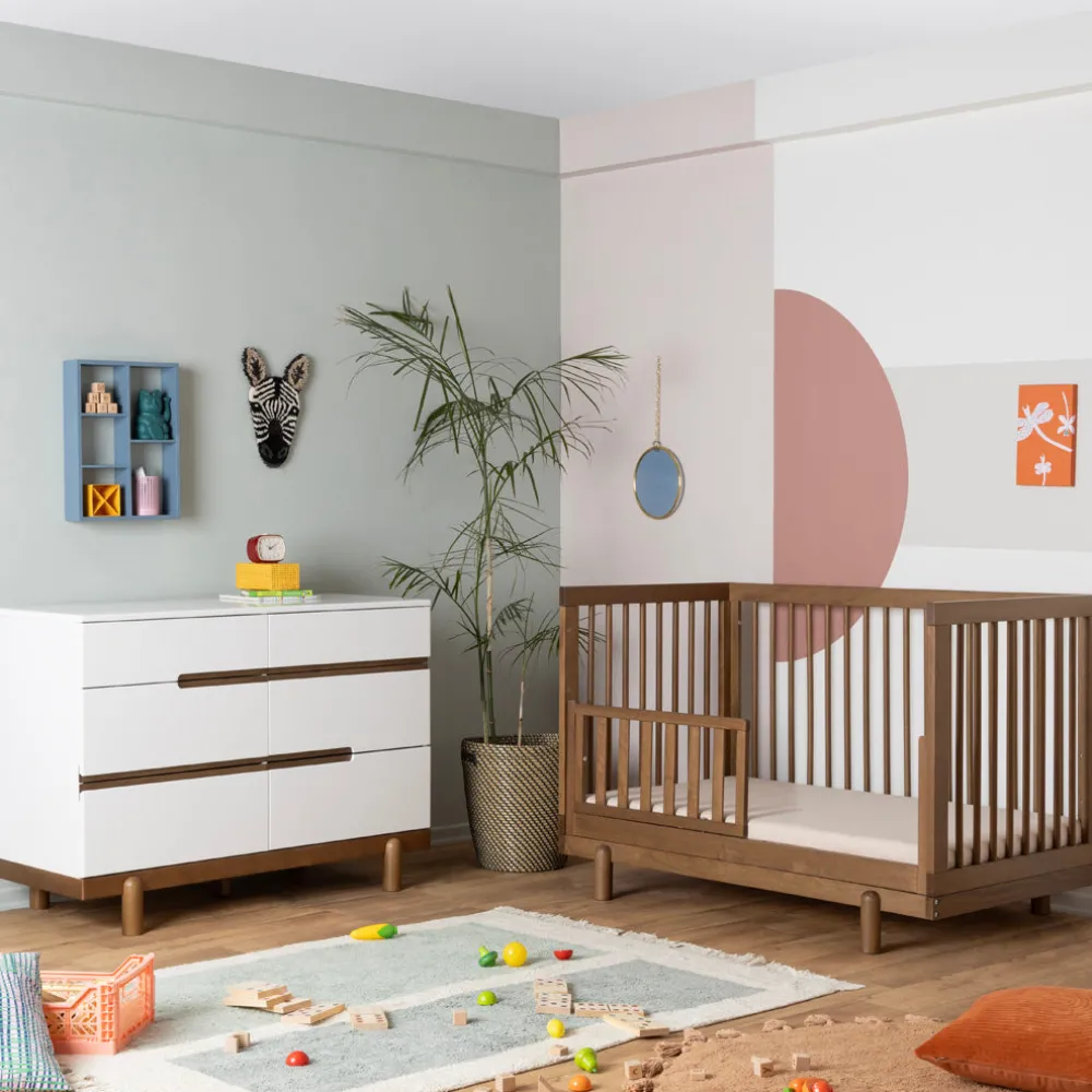 Bliss 4-in-1 Convertible Crib