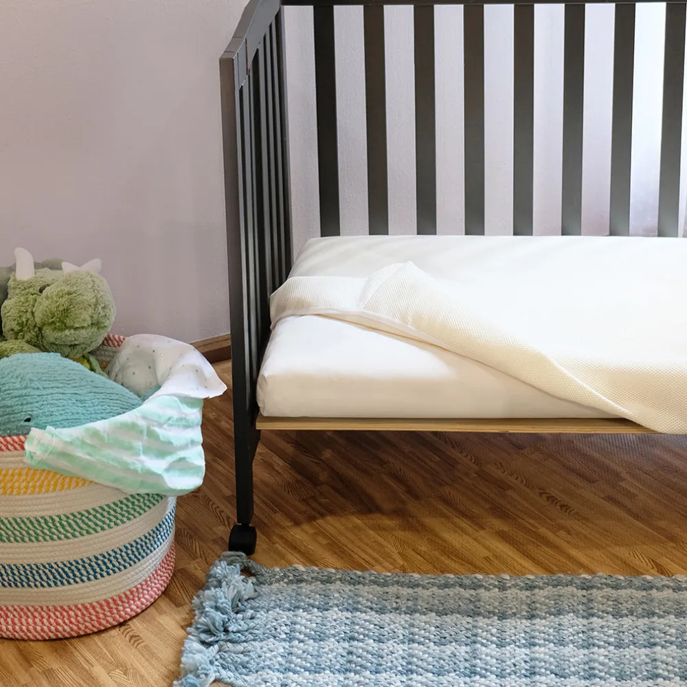 Breathable Mini Crib Mattress Cover