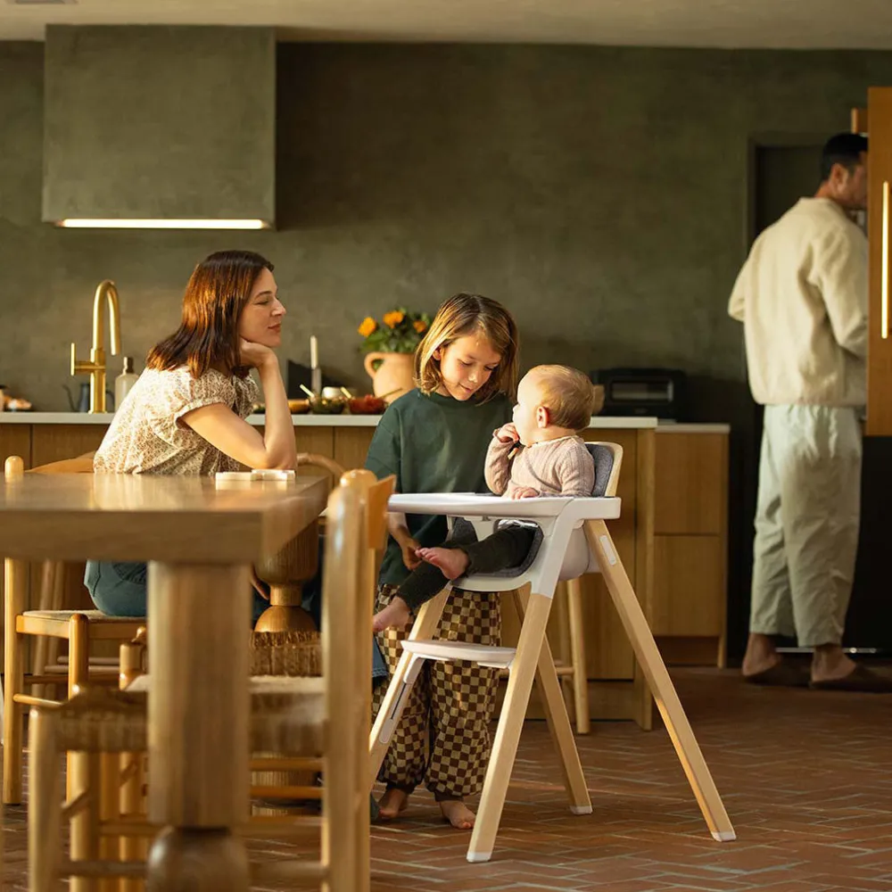 BRYN Highchair