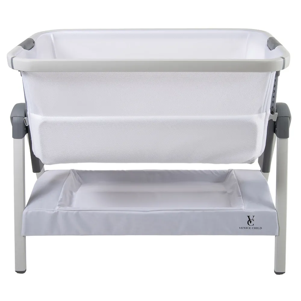 California Dreaming Bedside Bassinet