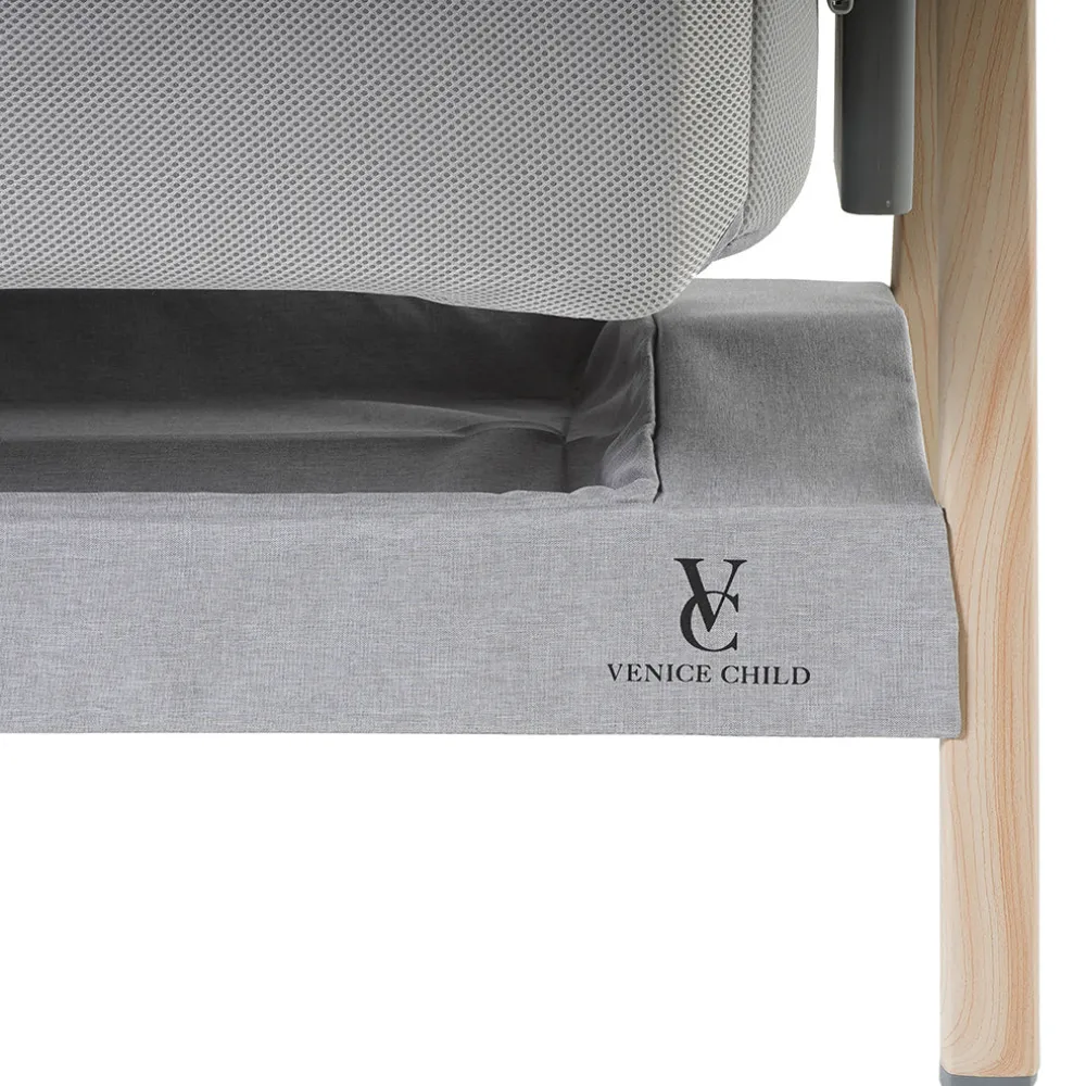California Dreaming Bedside Bassinet