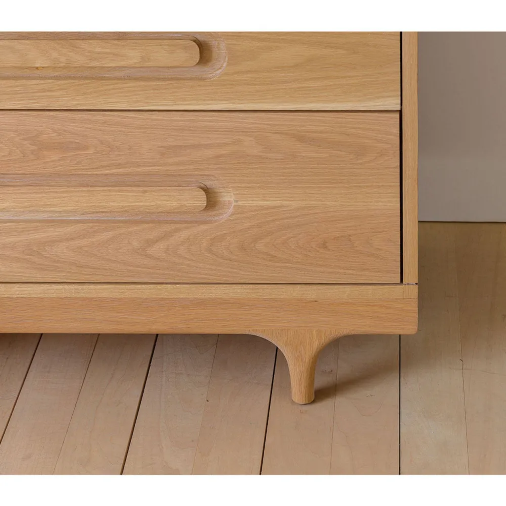 Caravan Dresser