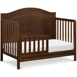 Charlie 4-In-1 Convertible Crib