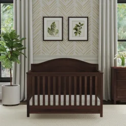 Charlie 4-In-1 Convertible Crib