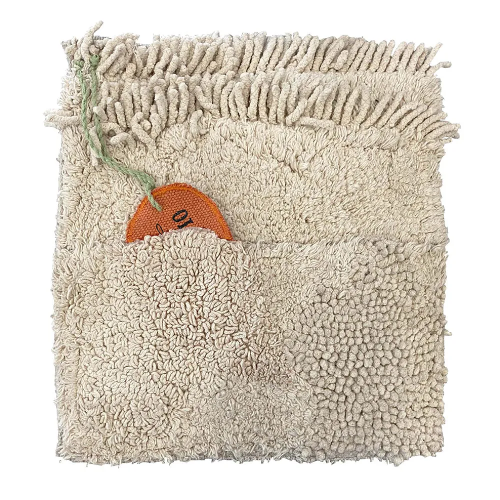 Cool Kids Eat Healthy Textile Book