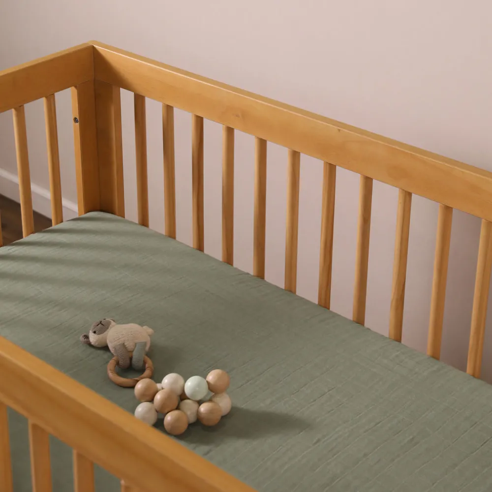 Crib Sheet In GOTS Certified Organic Muslin Cotton