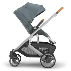 Cruz V3 Stroller