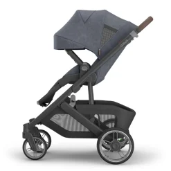 Cruz V3 Stroller