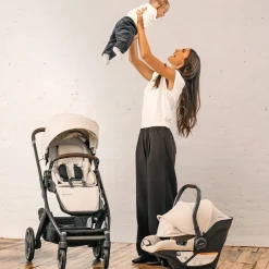 Cruz V3 Stroller