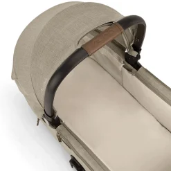 DEMI Next Bassinet + Stand