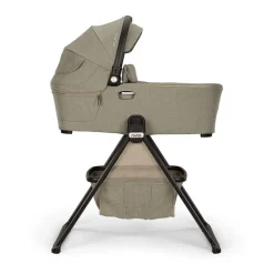 DEMI Next Bassinet + Stand