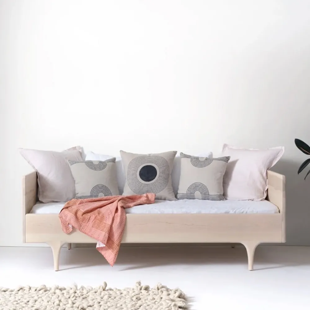 Divan Twin Bed