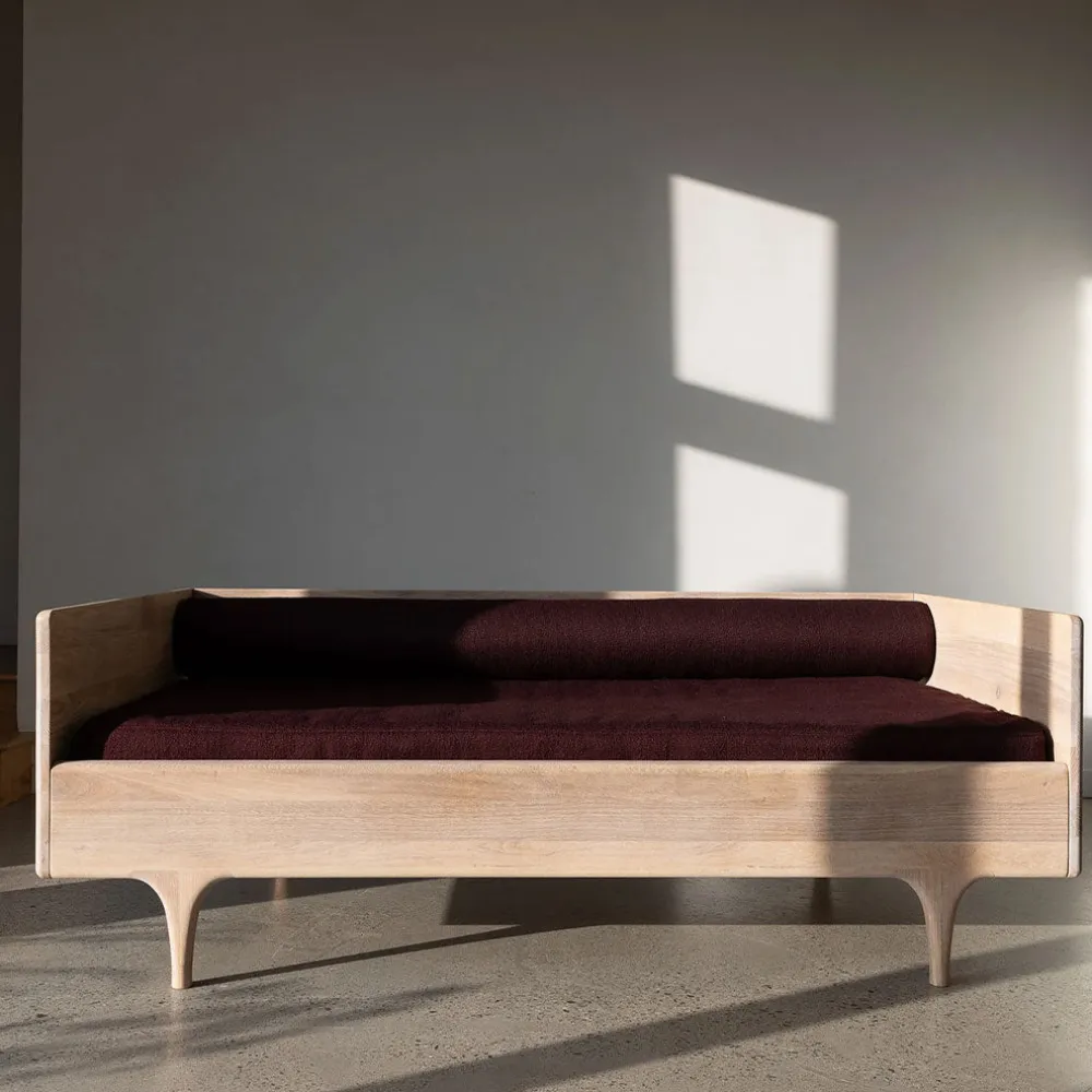 Divan Twin Bed