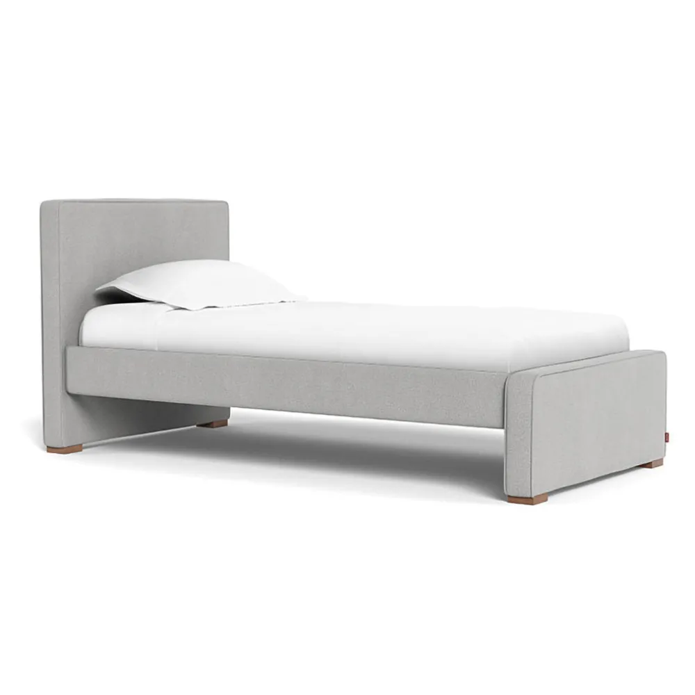 Dorma Twin/Full Bed