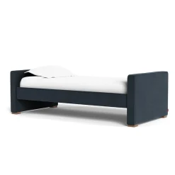 Dorma Twin/Full Bed