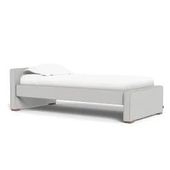 Dorma Twin/Full Bed