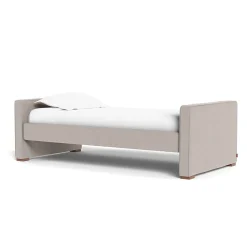 Dorma Twin/Full Bed