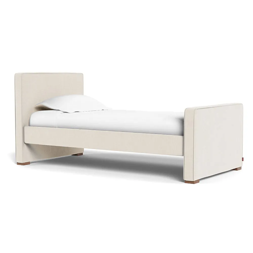 Dorma Twin/Full Bed