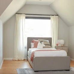 Dorma Twin/Full Bed