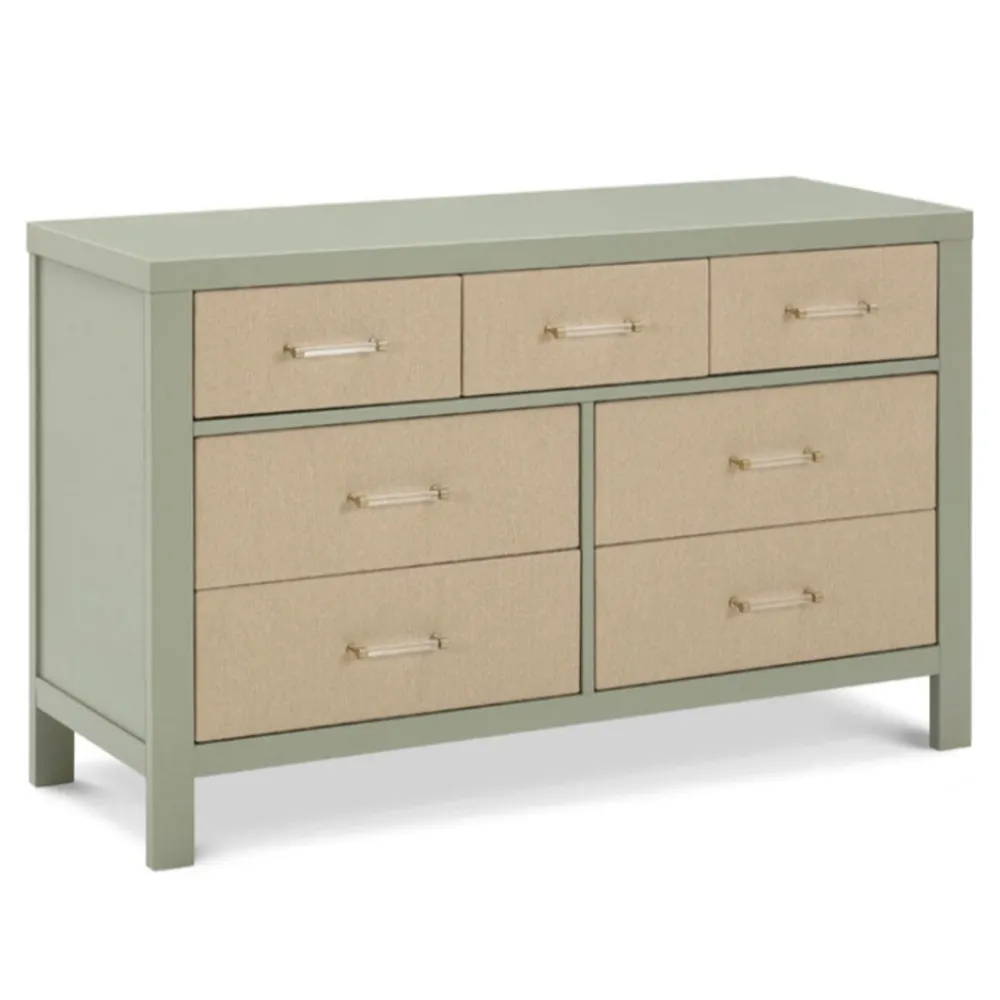 Eloise 7-Drawer Dresser
