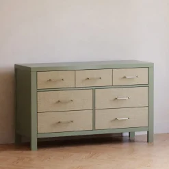 Eloise 7-Drawer Dresser