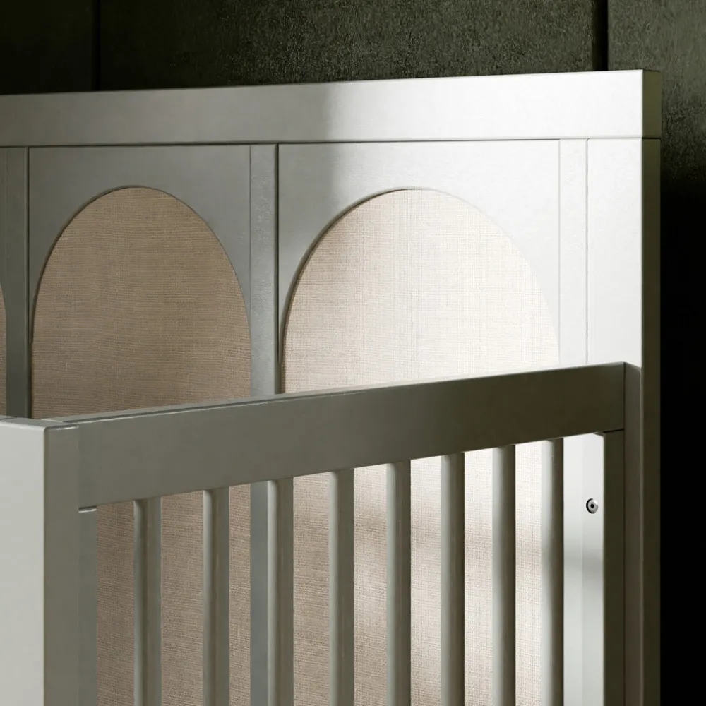 Eloise 4-in-1 Convertible Crib