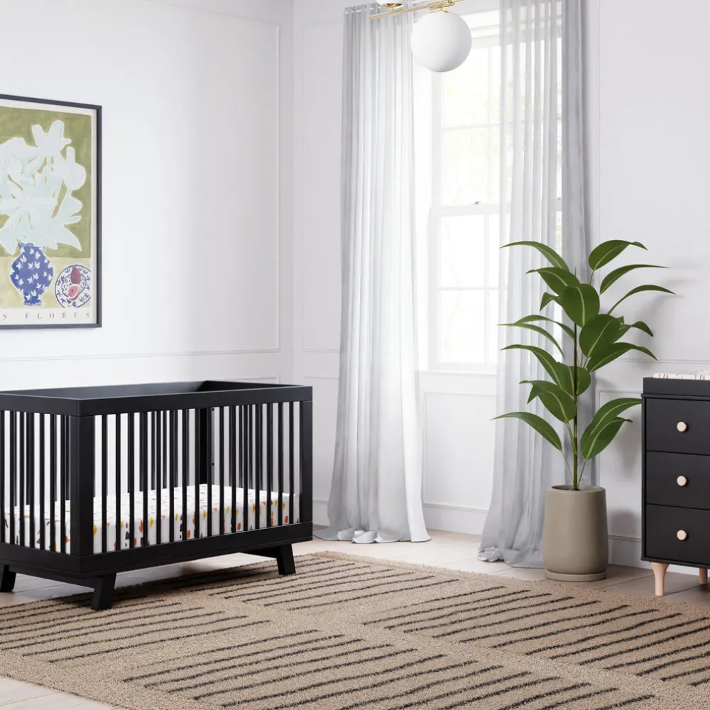 Hudson 3-in-1 Convertible Crib + Toddler Rail
