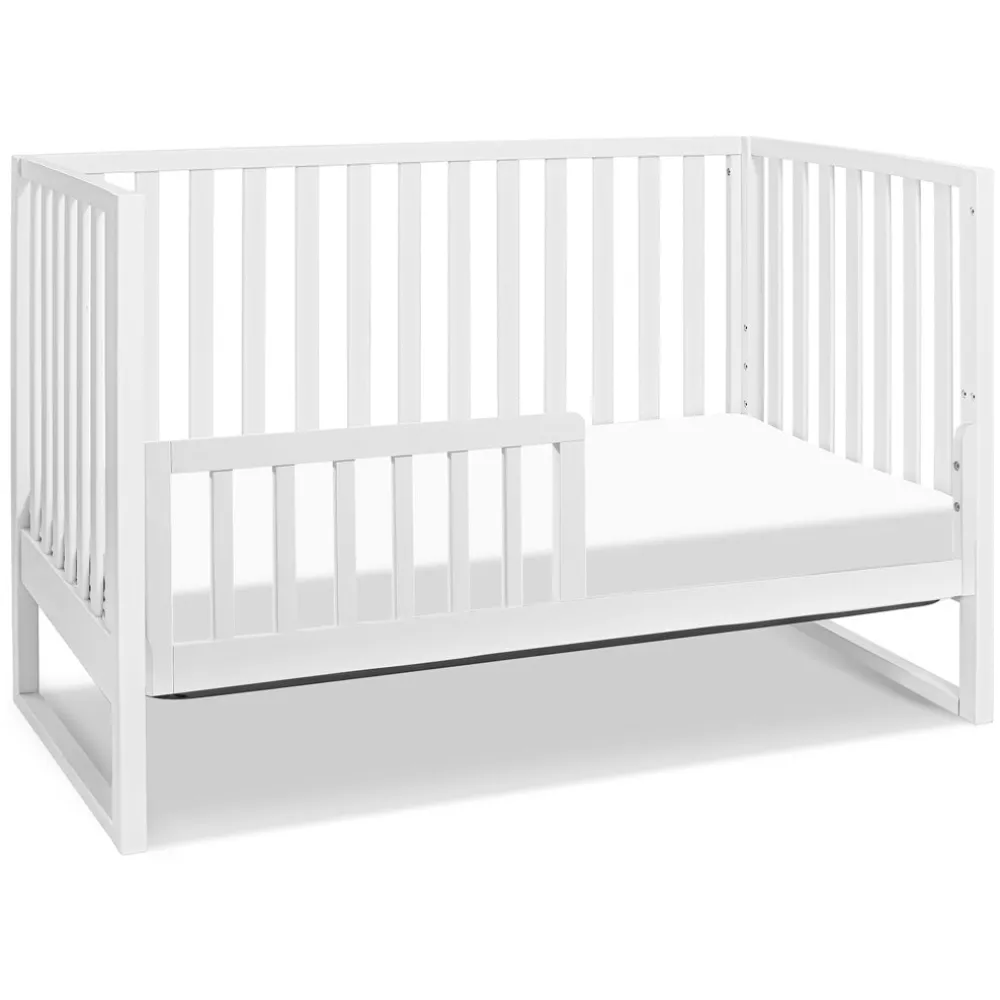 Hunter 3-in-1 Convertible Crib