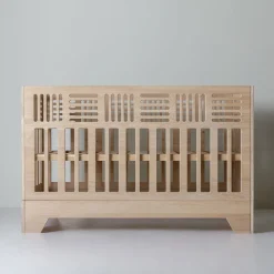 Io Crib