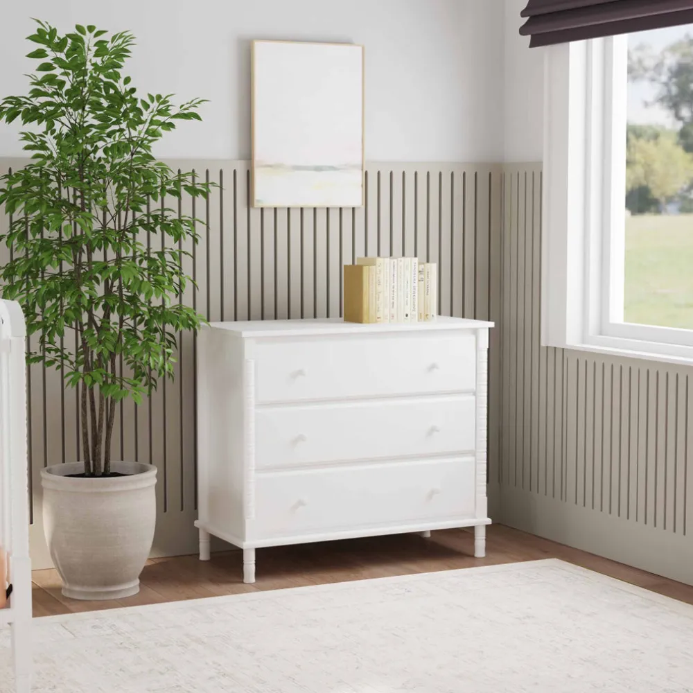 Jenny Lind Spindle 3-Drawer Dresser