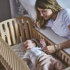 KODO Bedside Crib