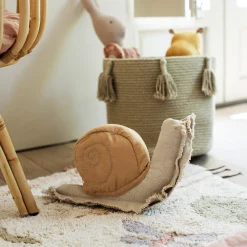 Lazy Snail Cushion