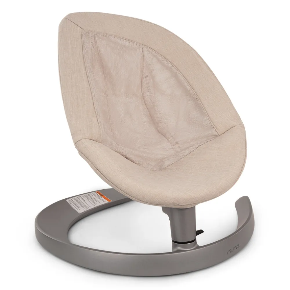 LEAF Grow Child Seat