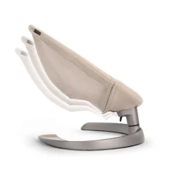LEAF Grow Child Seat