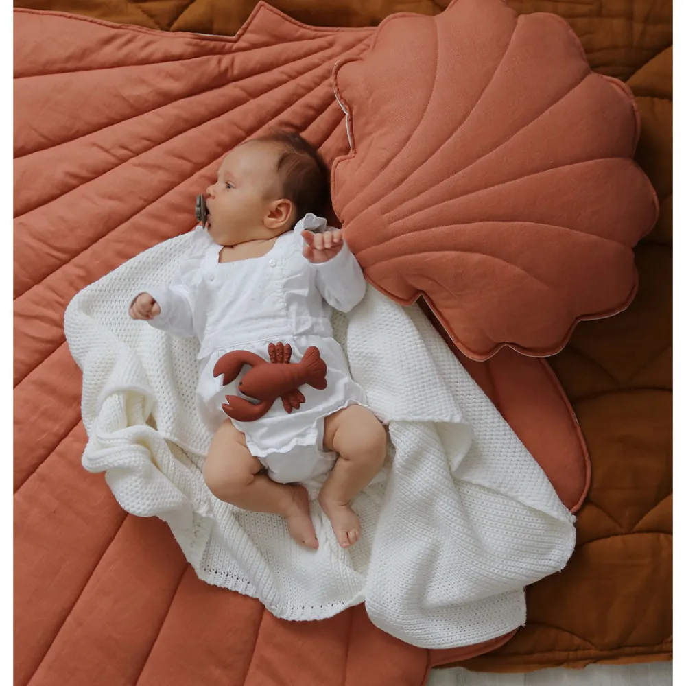 Linen Shell Pillow