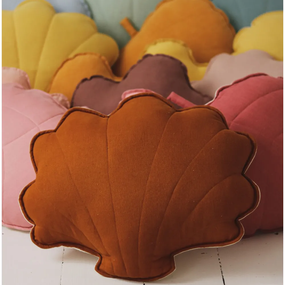 Linen Shell Pillow