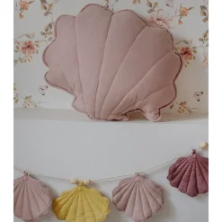 Linen Shell Pillow