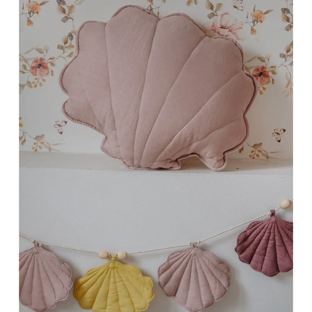 Linen Shell Pillow