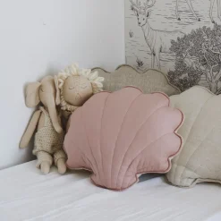Linen Shell Pillow
