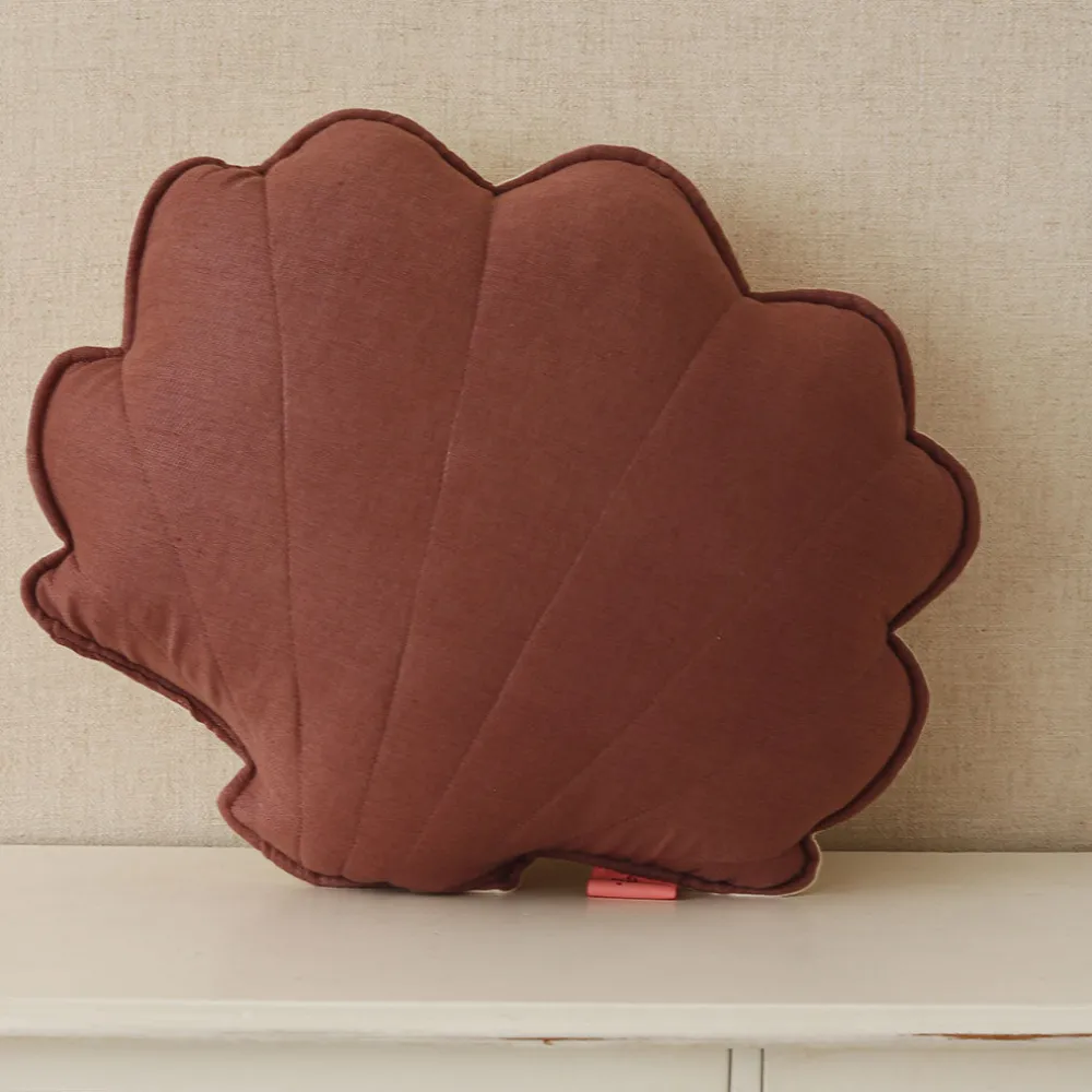 Linen Shell Pillow