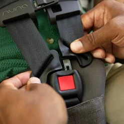 LUMN Harness FR-Free Booster Seat