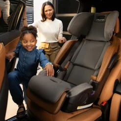 LUMN Harness FR-Free Booster Seat